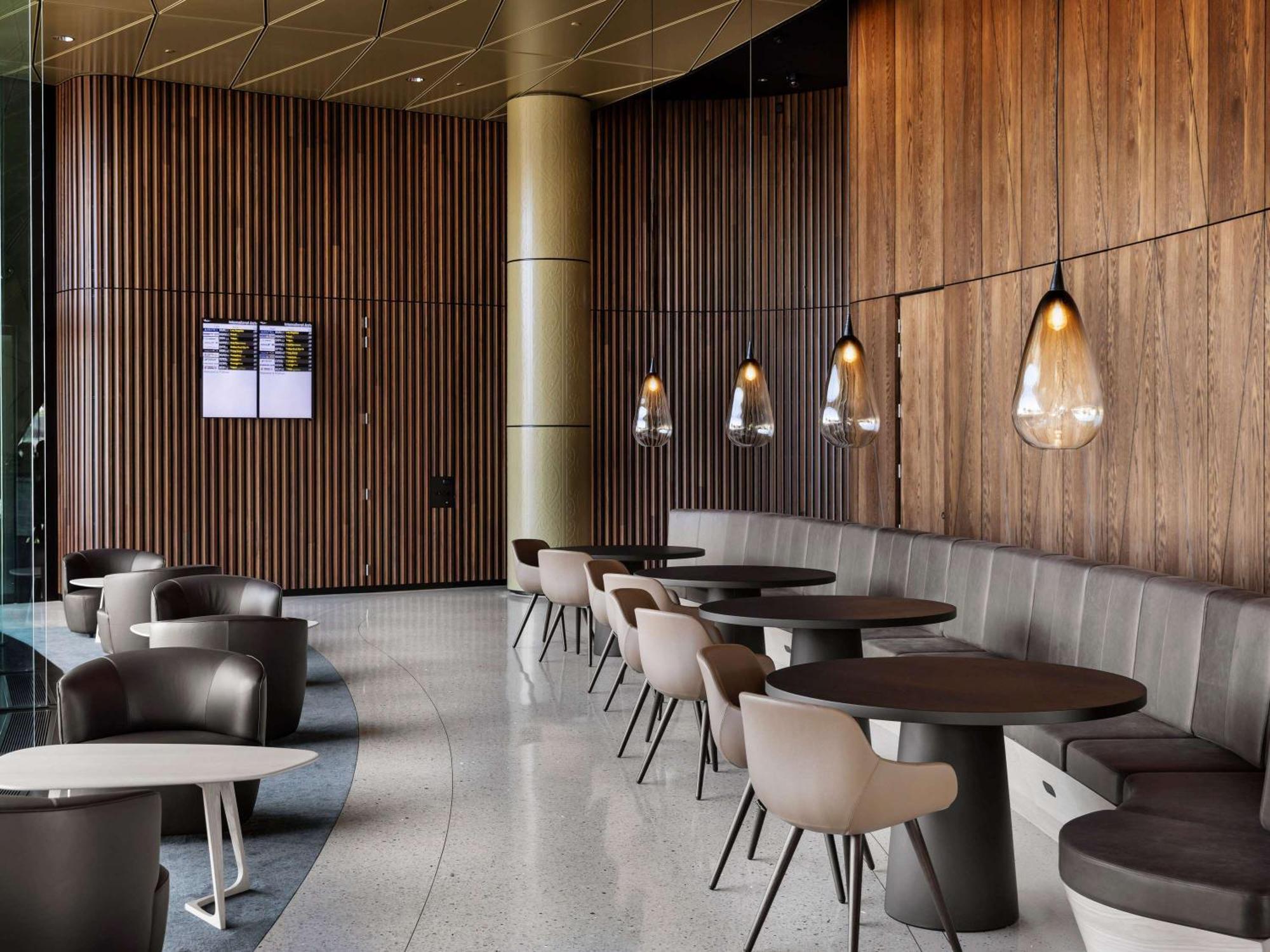 Pullman Auckland Airport 호텔 외부 사진 The lounge at London Heathrow Airport